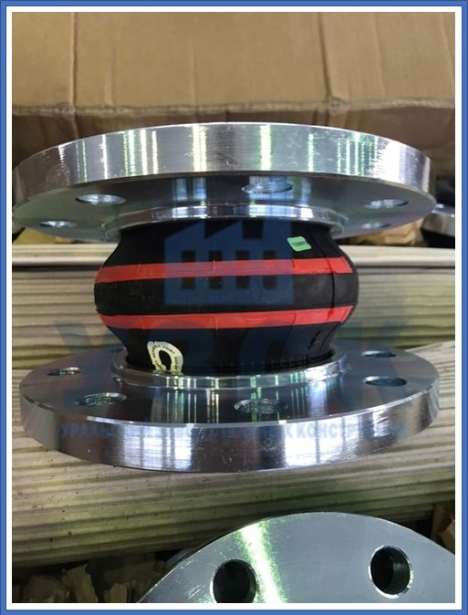 компенсатор резиновый фланцевый в Таганроге